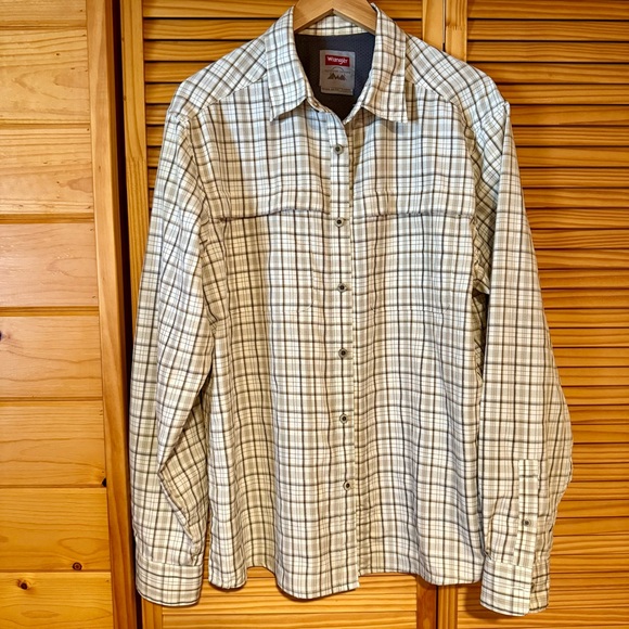 Wrangler Other - New Wrangler Outdoor Series Men’s Large Beige Plaid Western Long Sleeve Shirt.